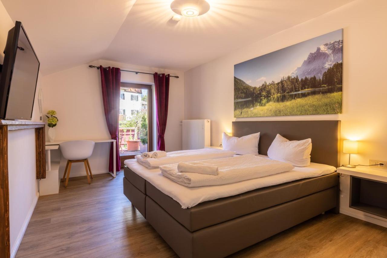 Gasthof Zur Post Saulgrub Buitenkant foto